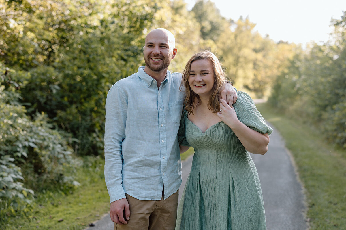 milwaukee-lakeside-engagement-2