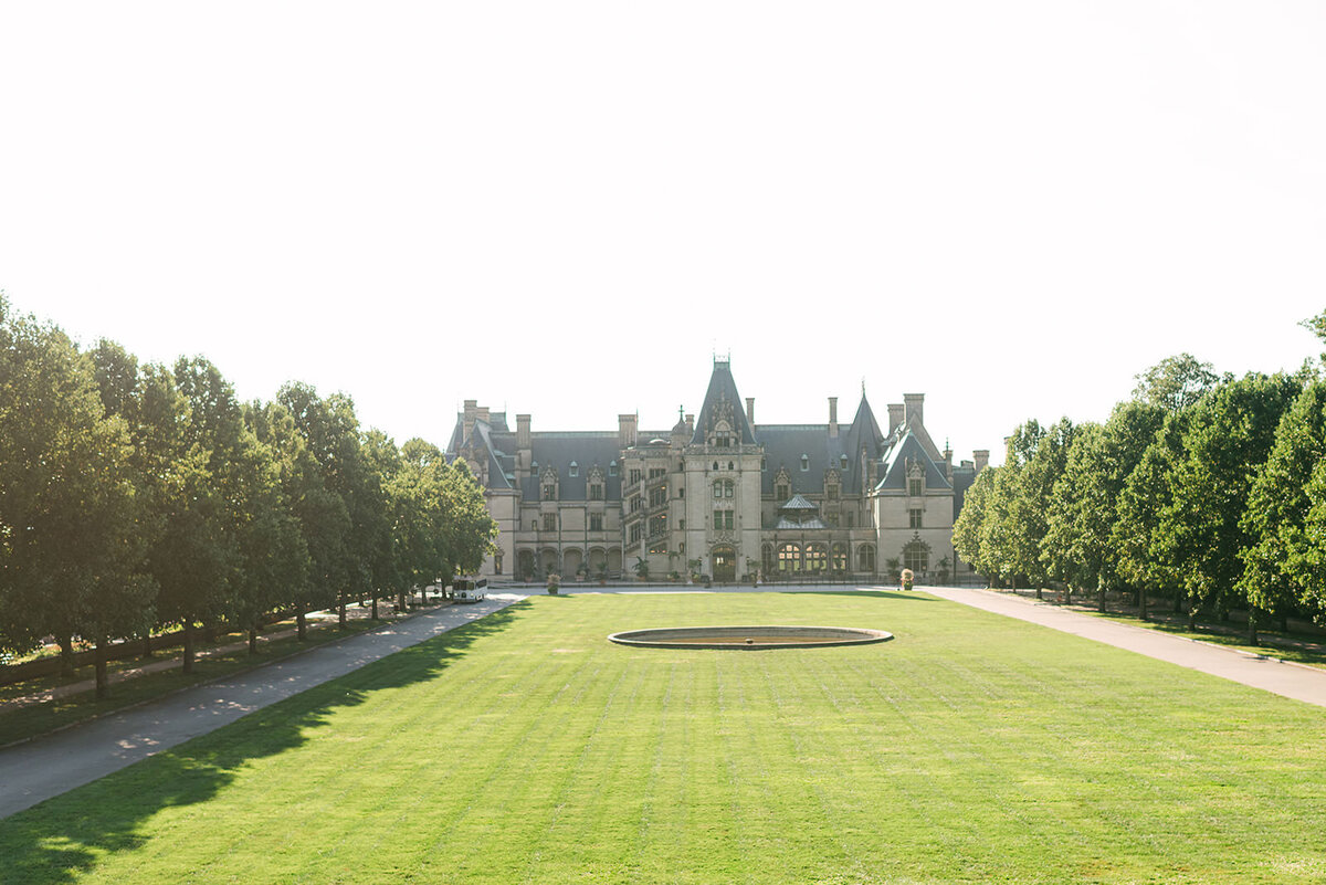 Biltmore-Estate-Engagement-NC-wedding-photographer-night-before030