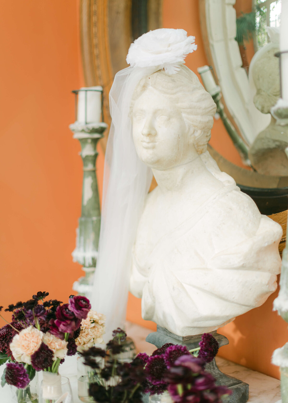 chloe-lowe-wedding-euridge-manor-orangery-bust-sculpture