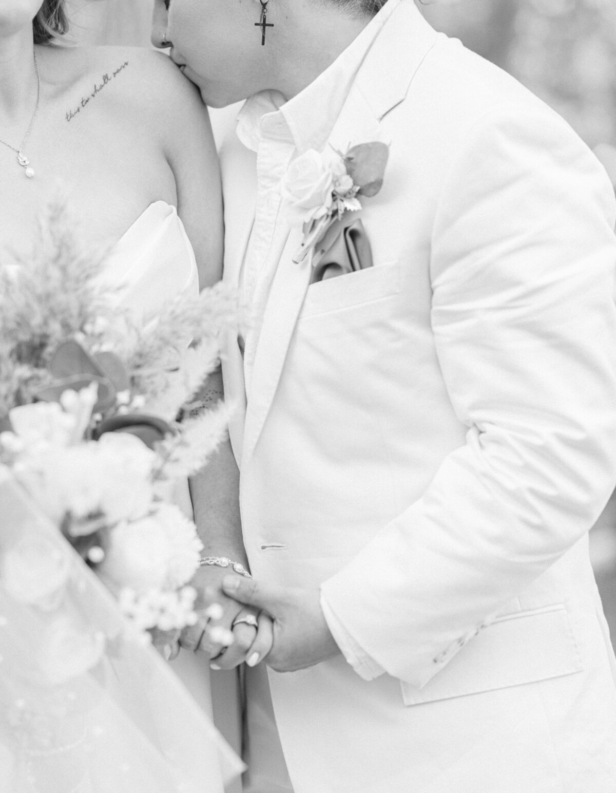 MaddieLexy_WeddingDay_MaddieLexyportraits_10.21.23-67