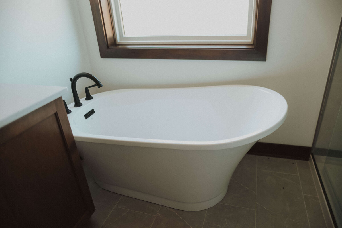 2263-Wagon-Rd-Panora-Central-Iowa-Custom-Home-JRL-Builders-3F1A1453