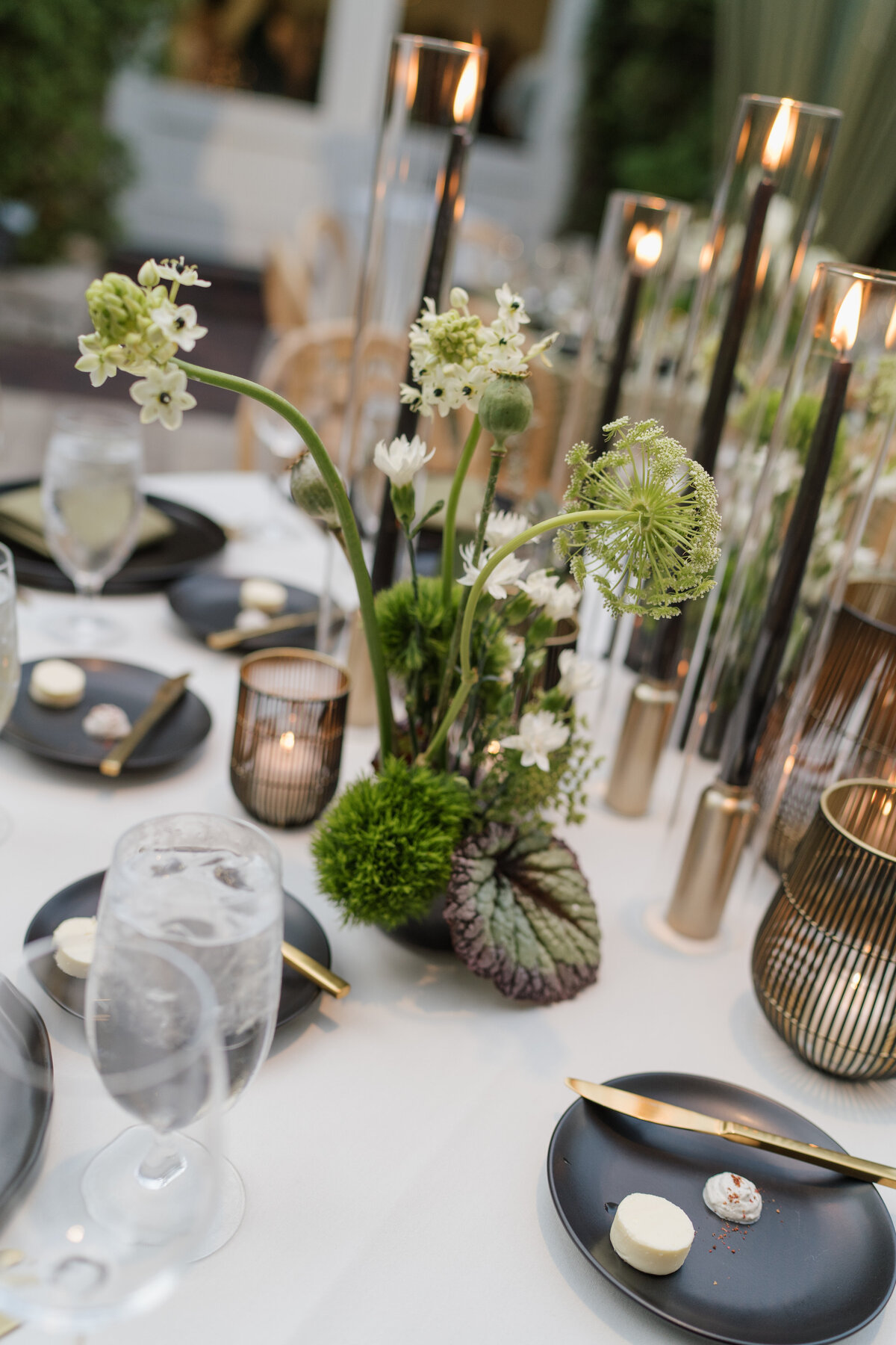 Chicago Illuminating Company Modern Greenery Wedding by Life In Bloom_7