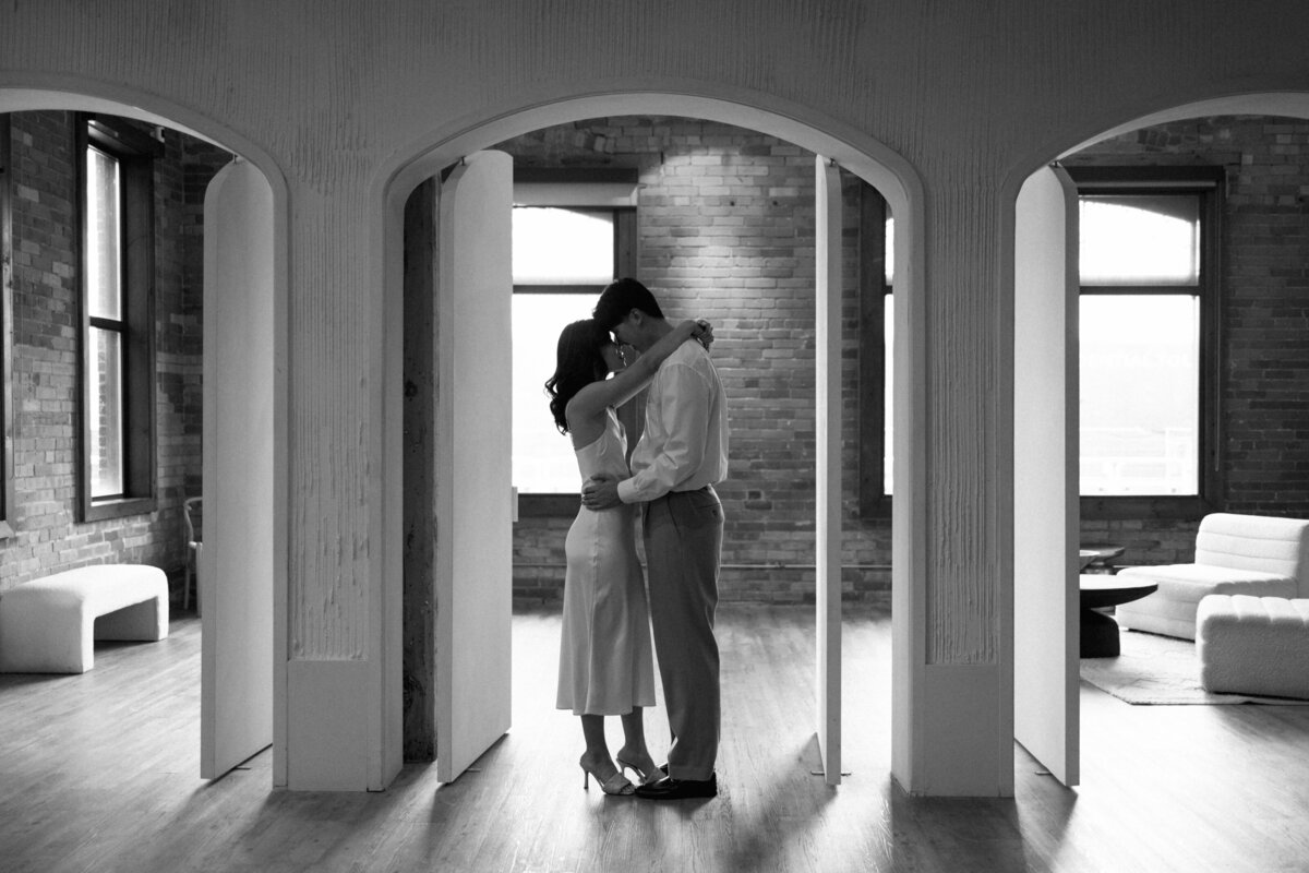 B&KEngagement32