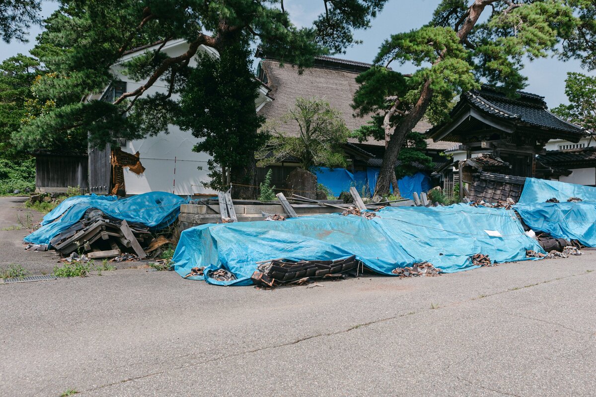 0210-Falling-Doves-Support-Sake-Tour-24-Japan-Noto-Matsunami-0001-JOURNAL-0210