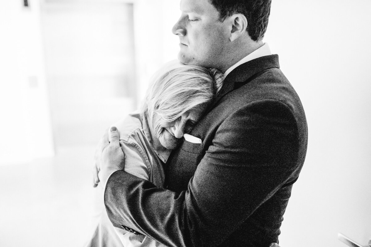 Grady+MalloryPrep-148_b&w