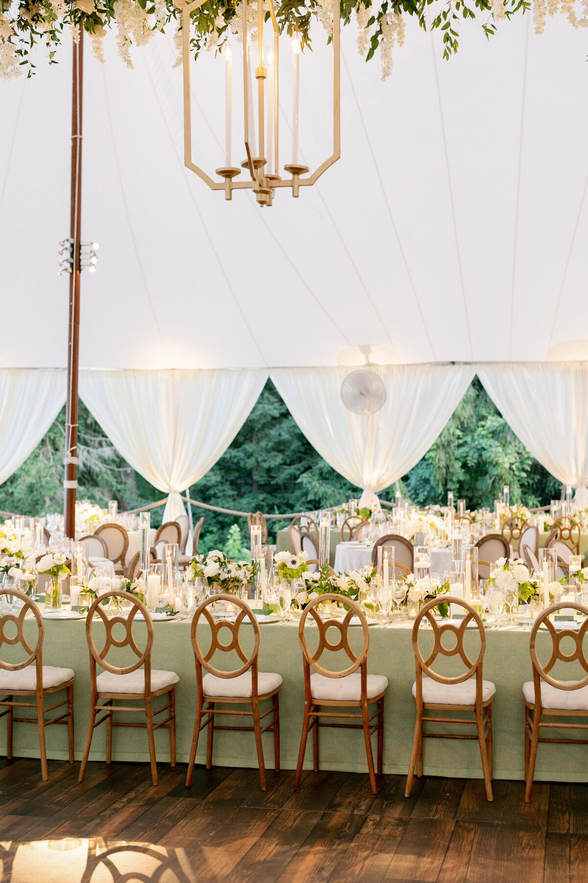 shoreacres-lake-bluff-tent-wedding-by-olivialeigh-81