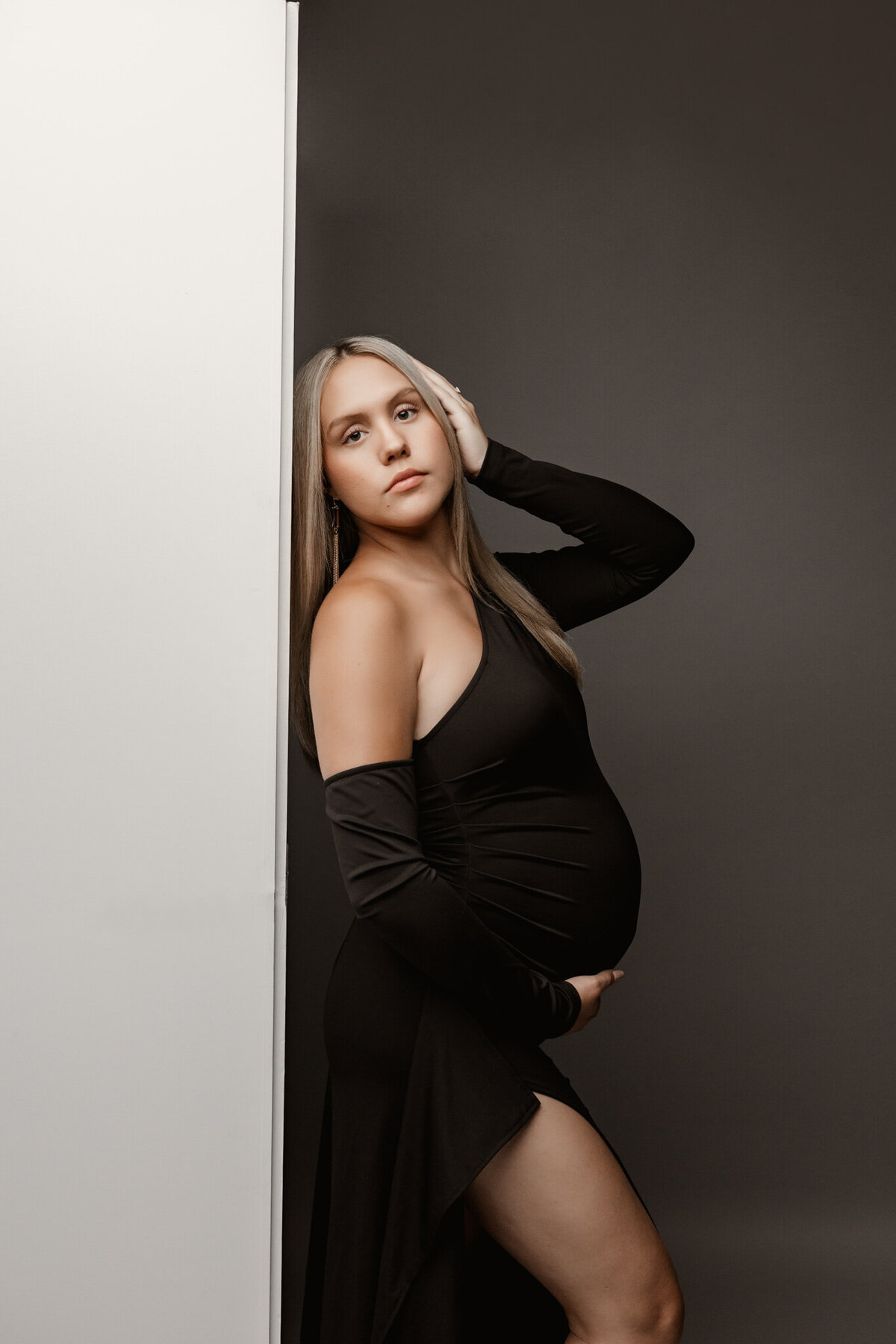 studio maternity pics