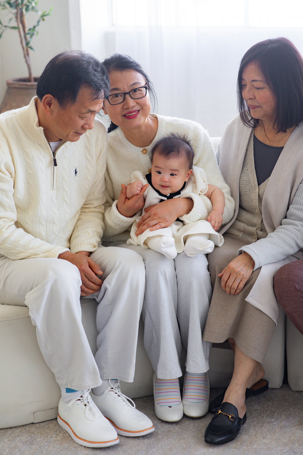 chic-dtla-family-portraits-9