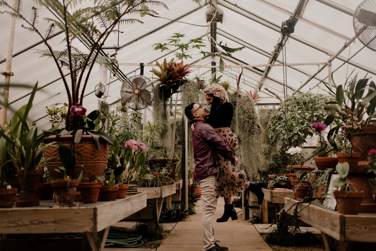 Deep Cut Gardens Couples Sessions