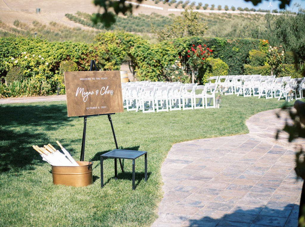 0-MeganandChris-Married-AshBaumgartner-WeddingDetails-44