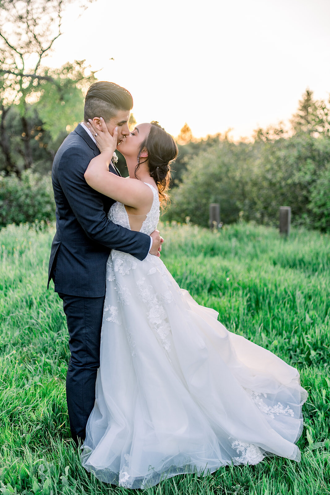 golden hour Union Hill inn Sonora Ca wedding