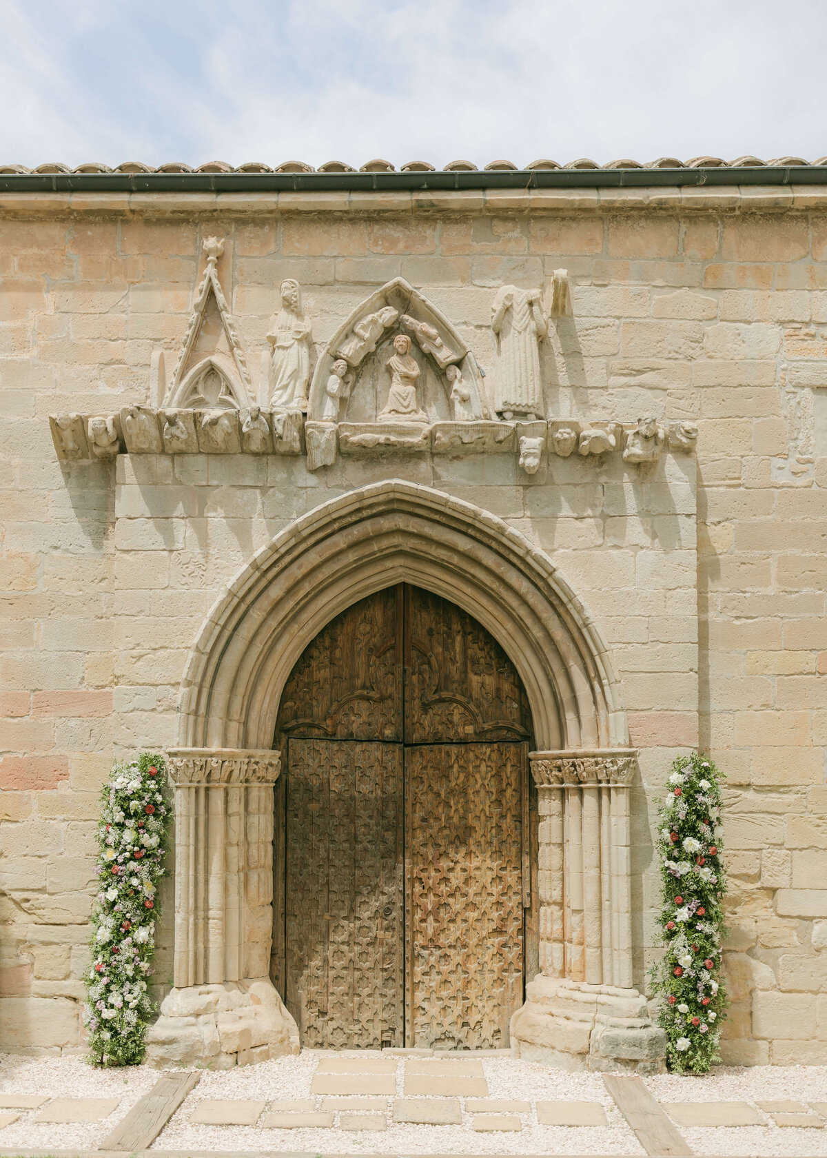 Georgina-James-Wedding-Fuentespalda-Chloe-Lowe-Photography-334