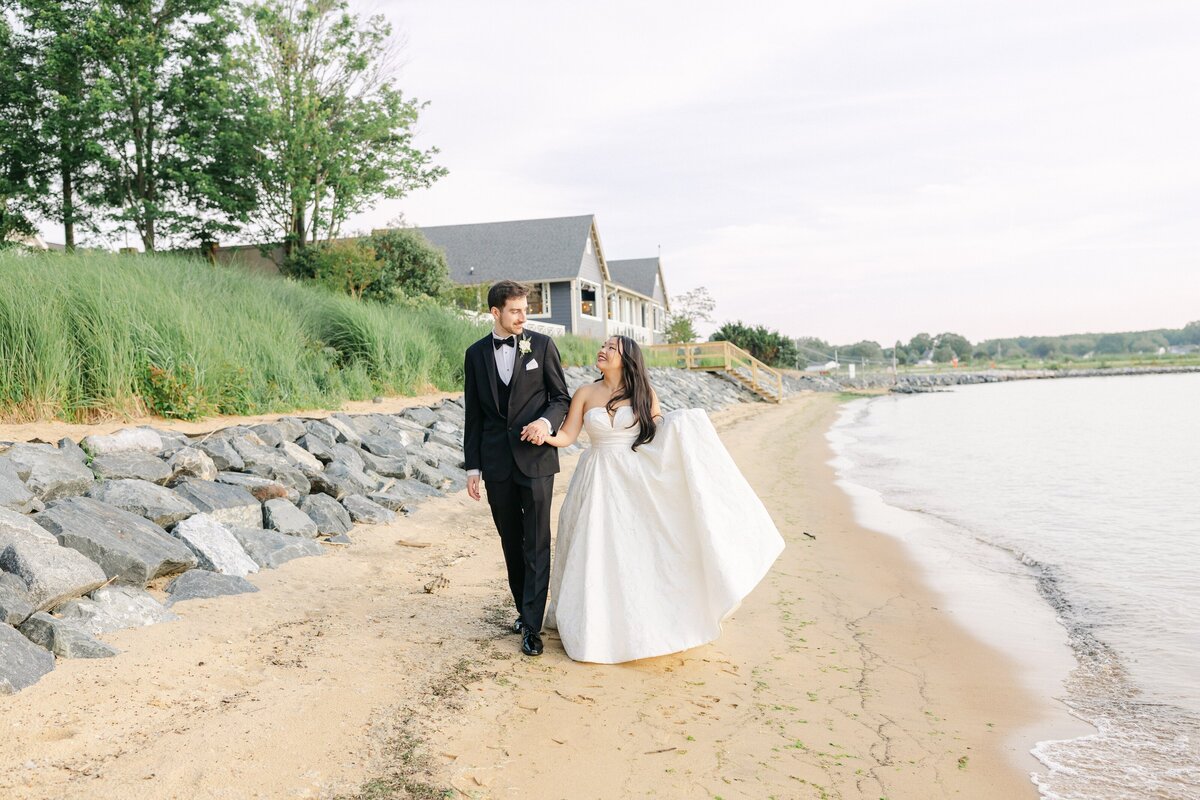 Chesapeake Bay Beach Club Wedding Photographer_0181