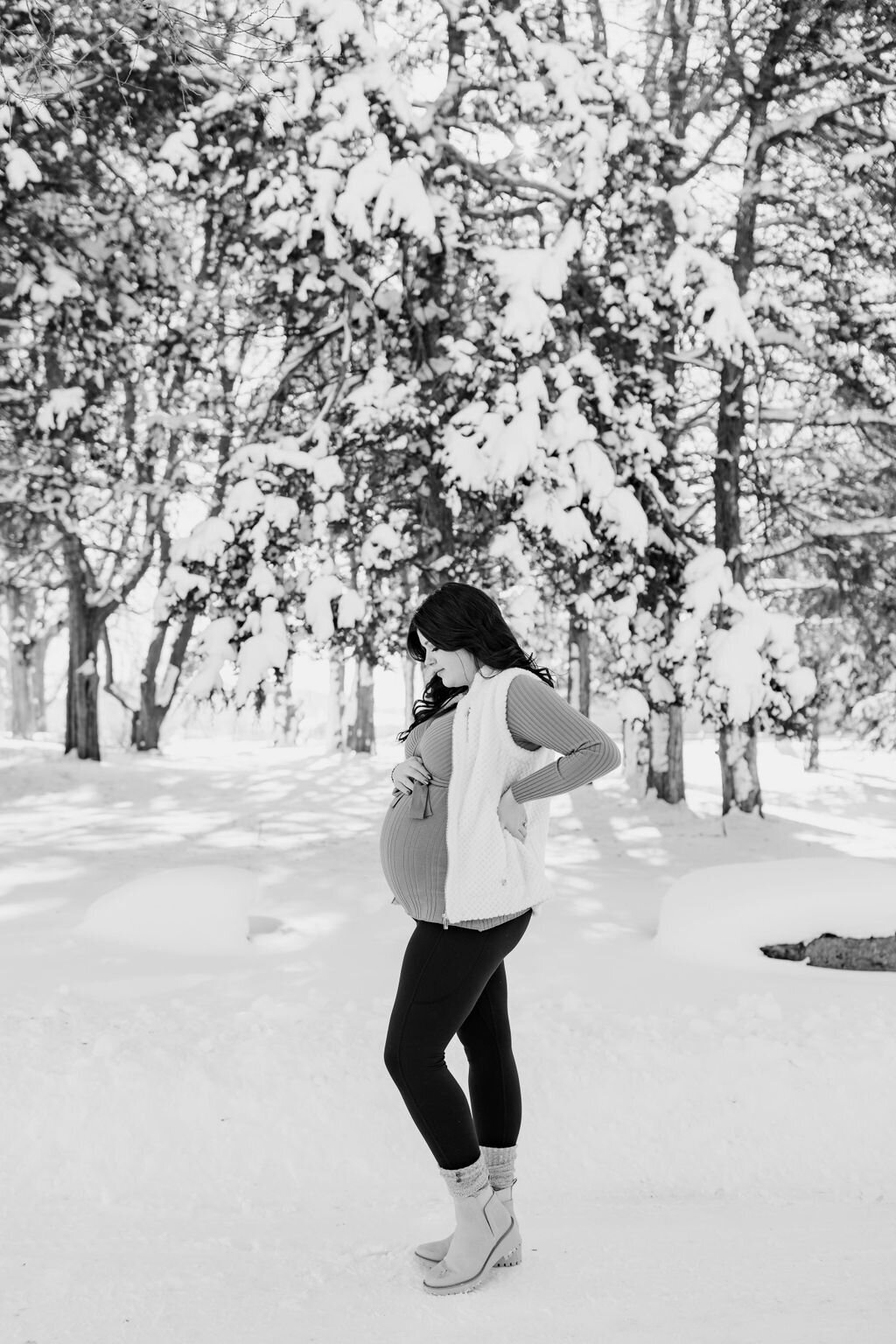 christina_ney_photography_wedding_engagement_lifestyle_photographer_dubuque_iowa_wedding_planning_assistance_adventurous_bold_laidback Family Photography79