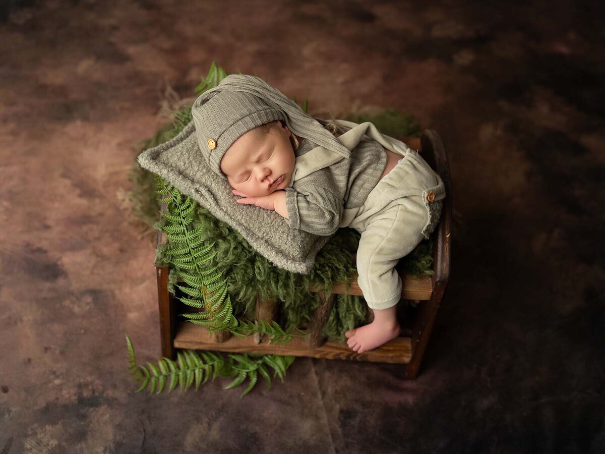 newborn-artistic-portrait-photography-orlando