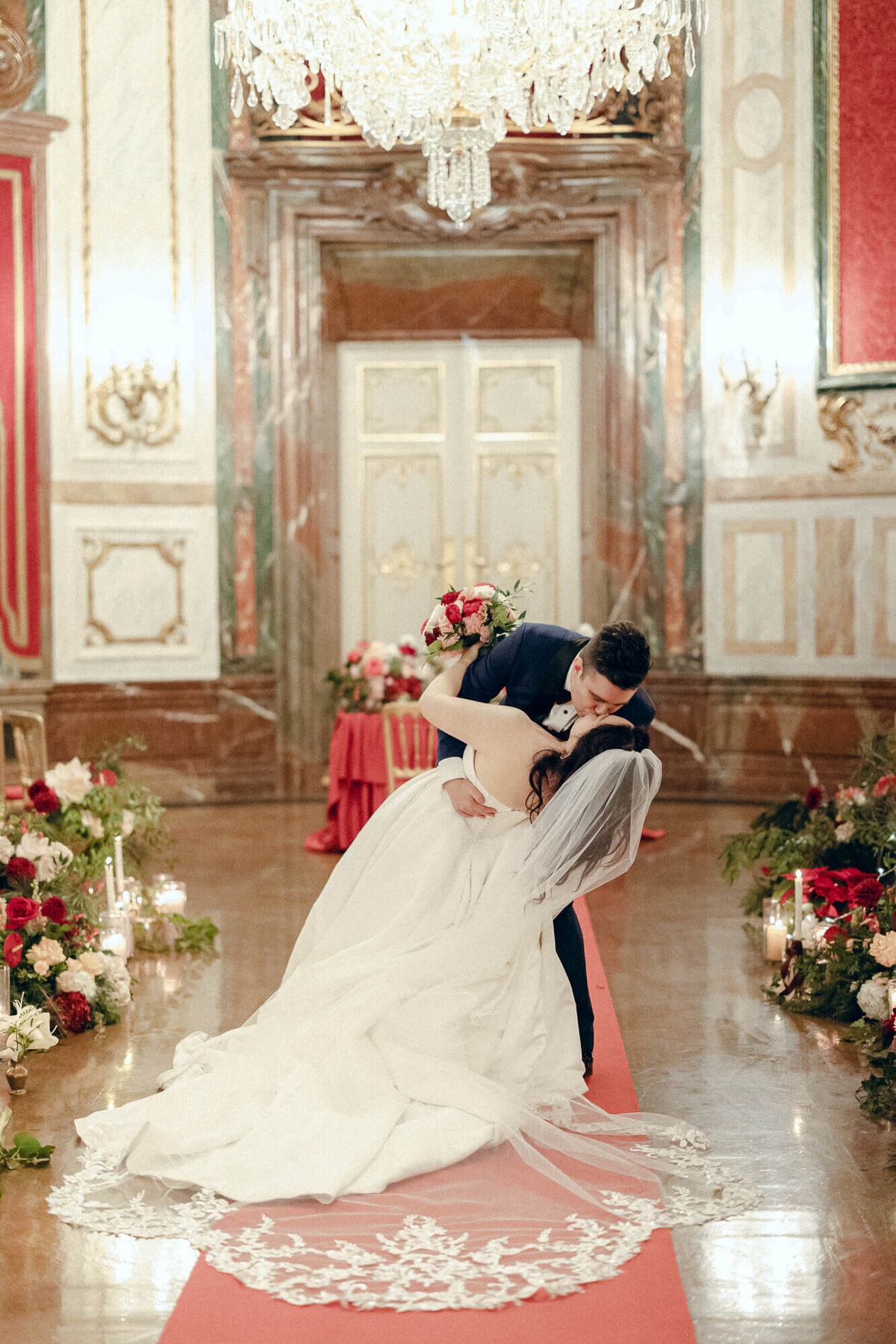 palais-daun-kinsky-christmas-wedding-24