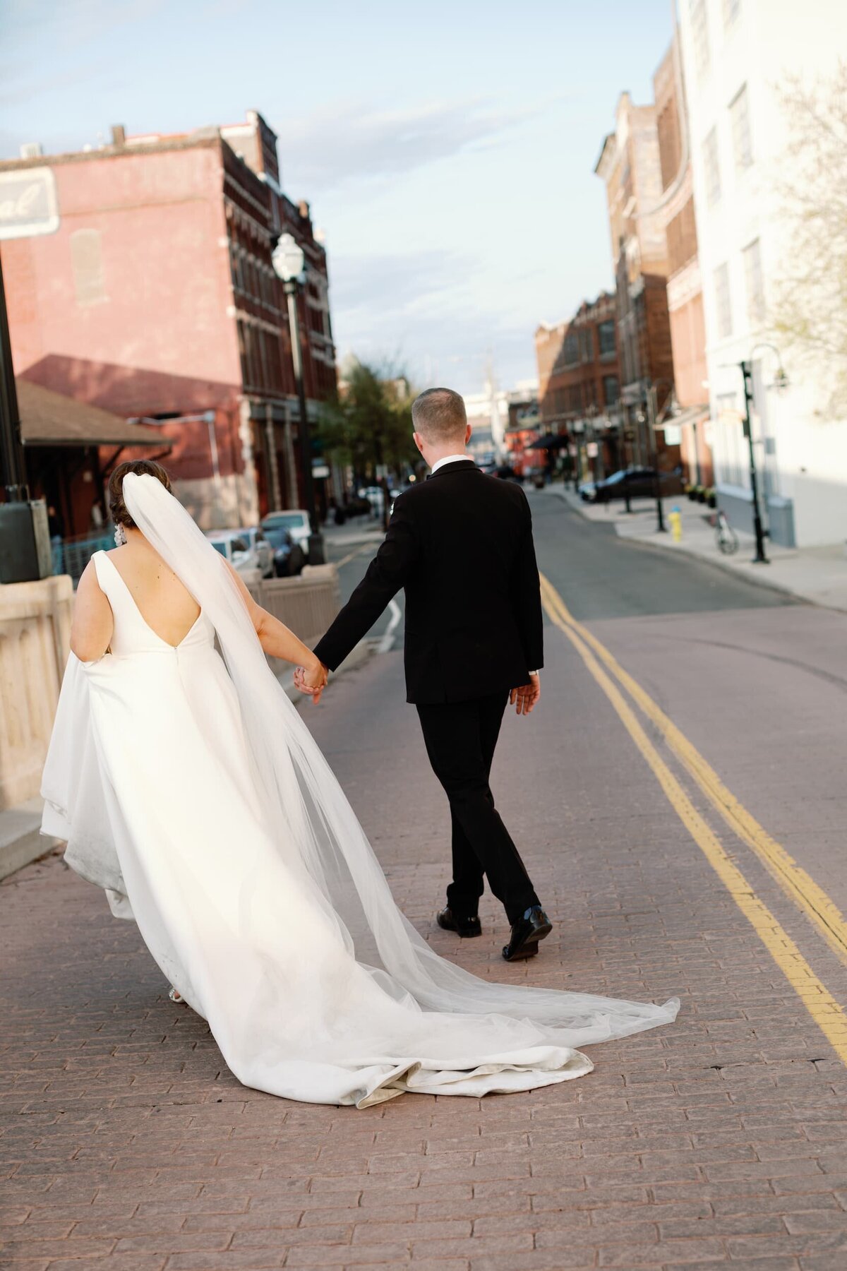 Laura_Spencer_Jackson_Terminal_Wedding_Abigail_Malone_Photography_Knoxville-945