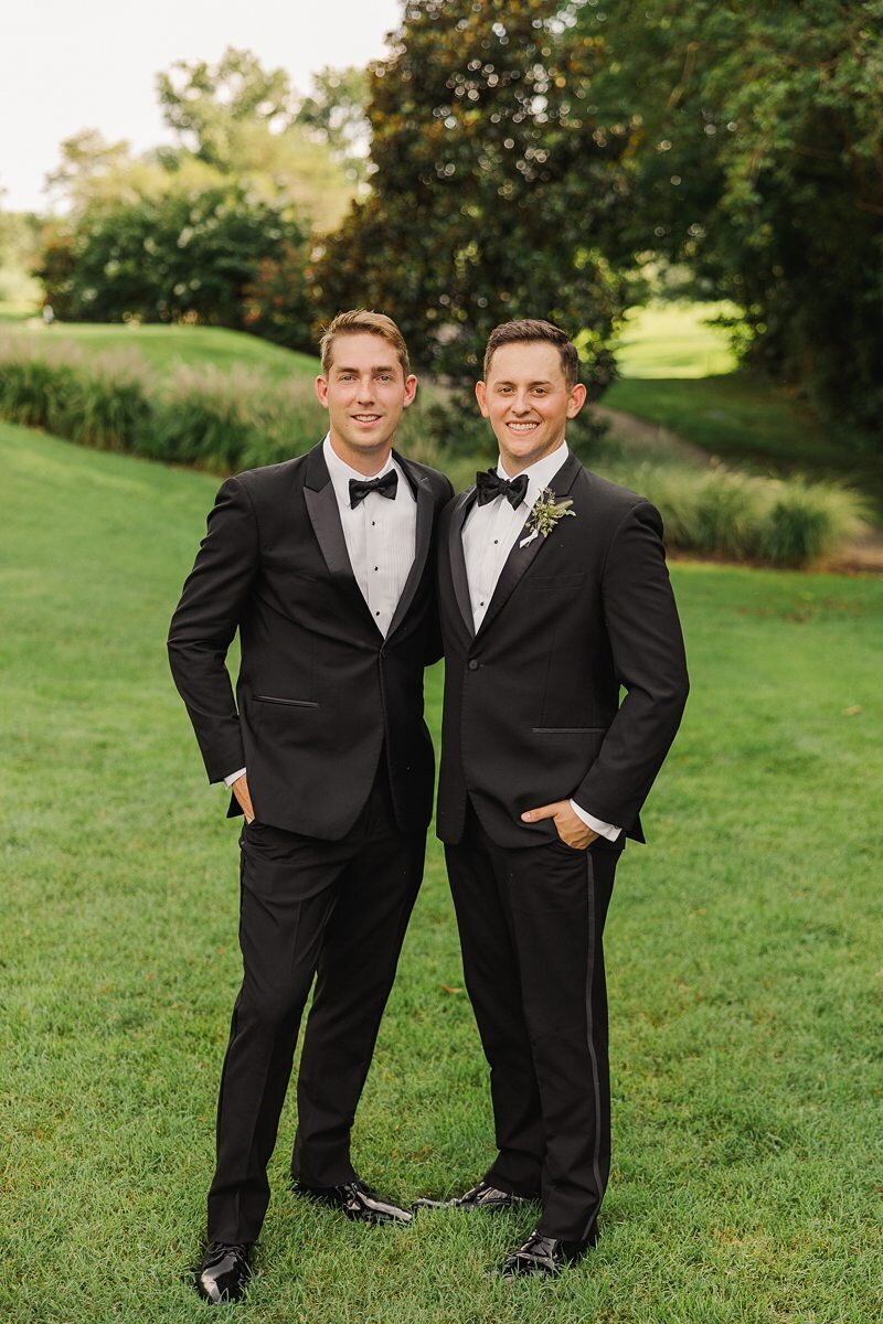Wedding Party Portraits at Evansville Country Club179