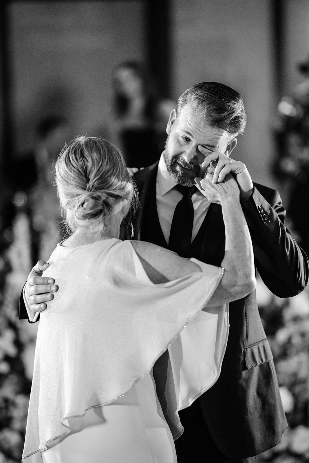 montage-deer-valley-summer-park-city-utah-wedding-logan-walker-425L-2013bw