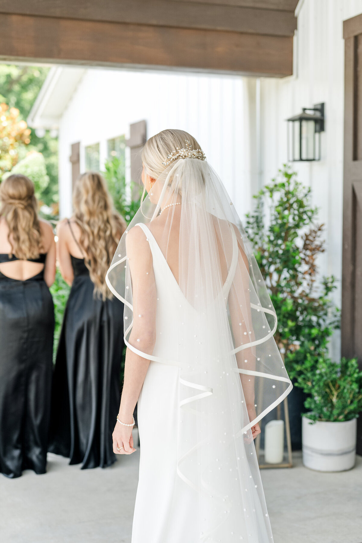 barn-at-white-oaks-wedding-murray-kentucky-36