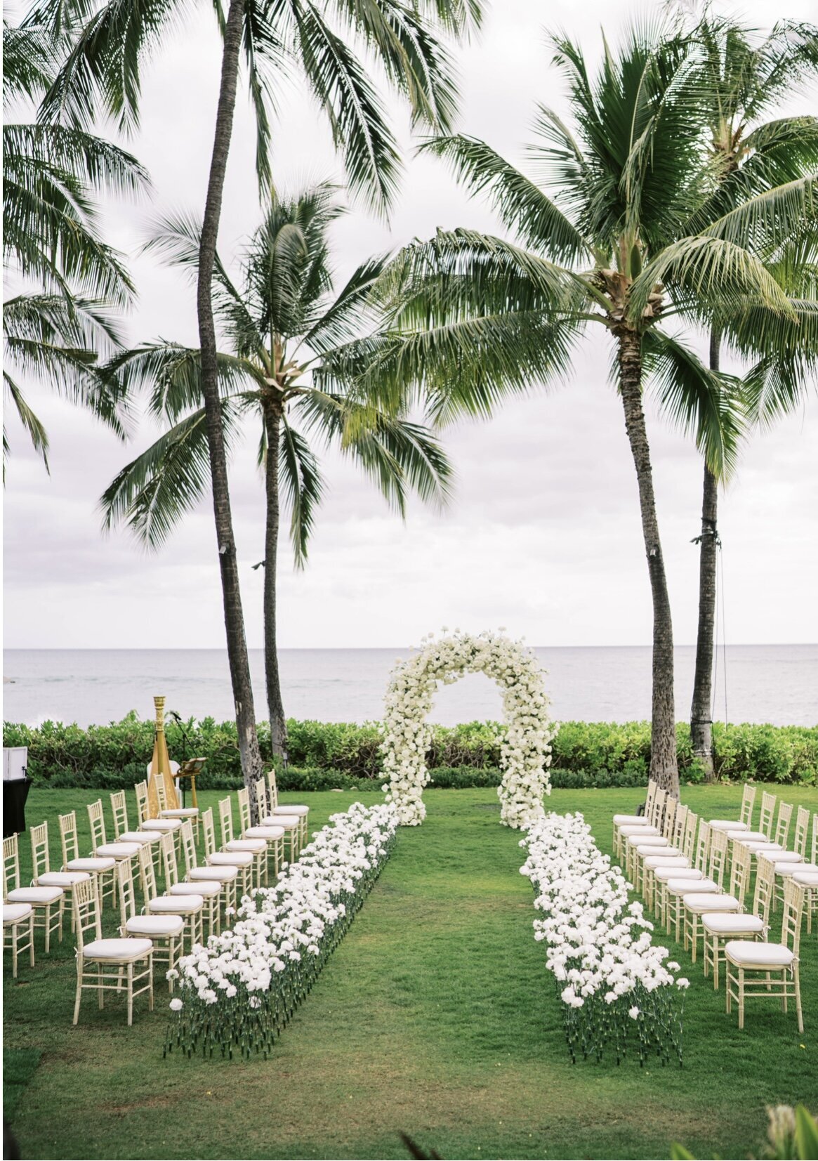 white ceremony flowers in Hawaii- Four Seasons Oahu