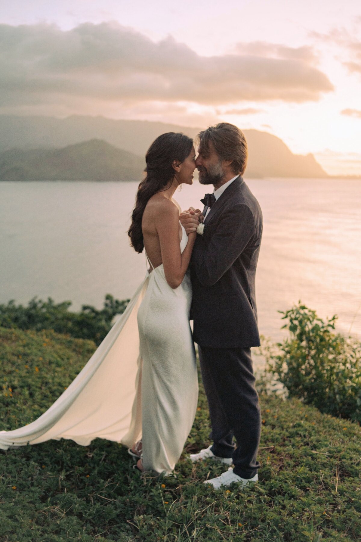 1_hotel_hanalei_elopement_pictures63