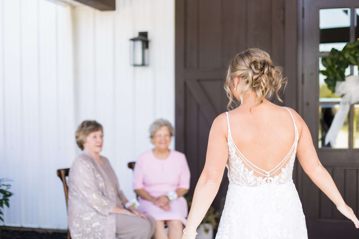 Brides first look with grandparents