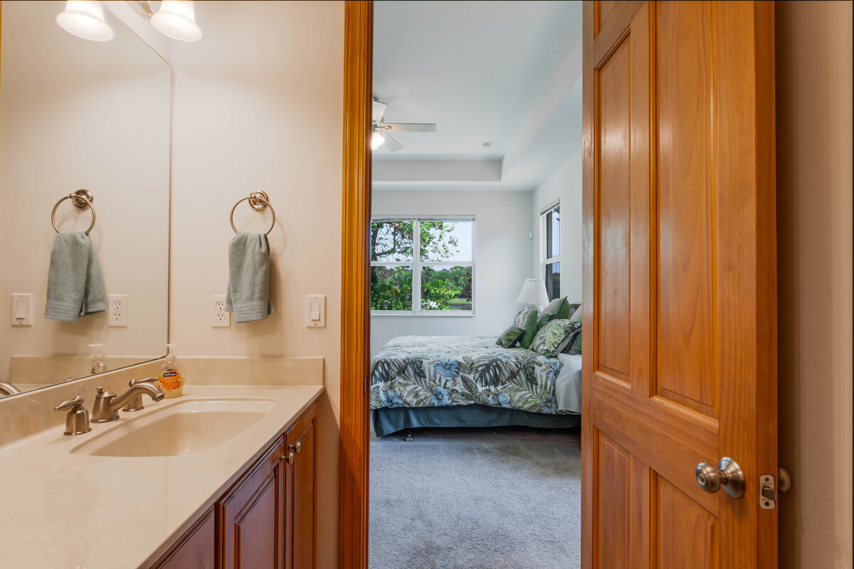 Bathroom 6 (1)
