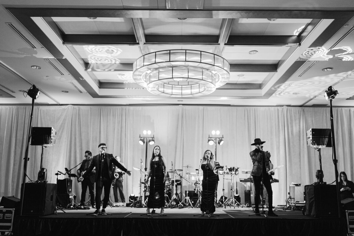Kristen Weaver Photography Orlando Florida Destination Photographer Worldwide Wedding Editorial Fashion Inspired Clean Film KWP -0775