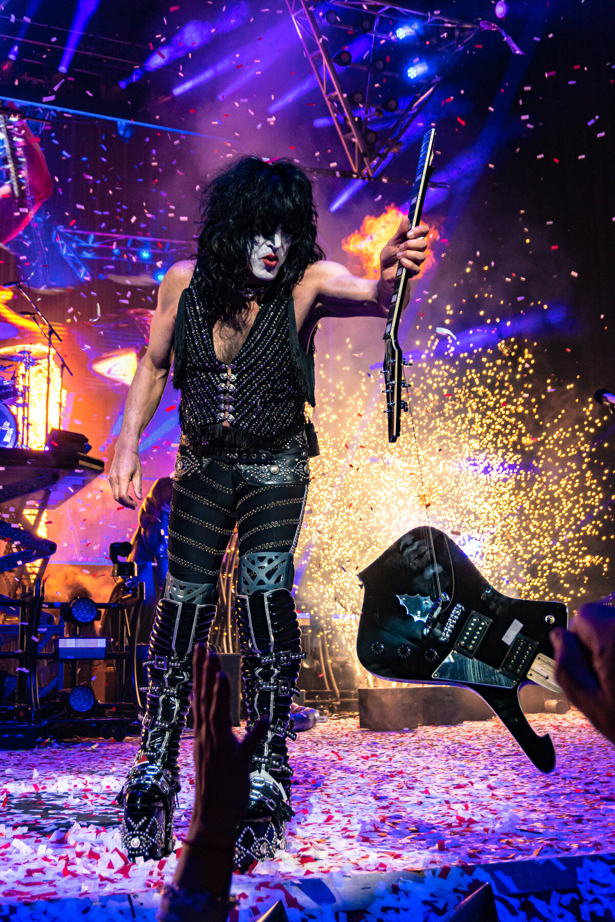 Paul Stanley KISS MIlwaukee Finale RKH Images-1-3