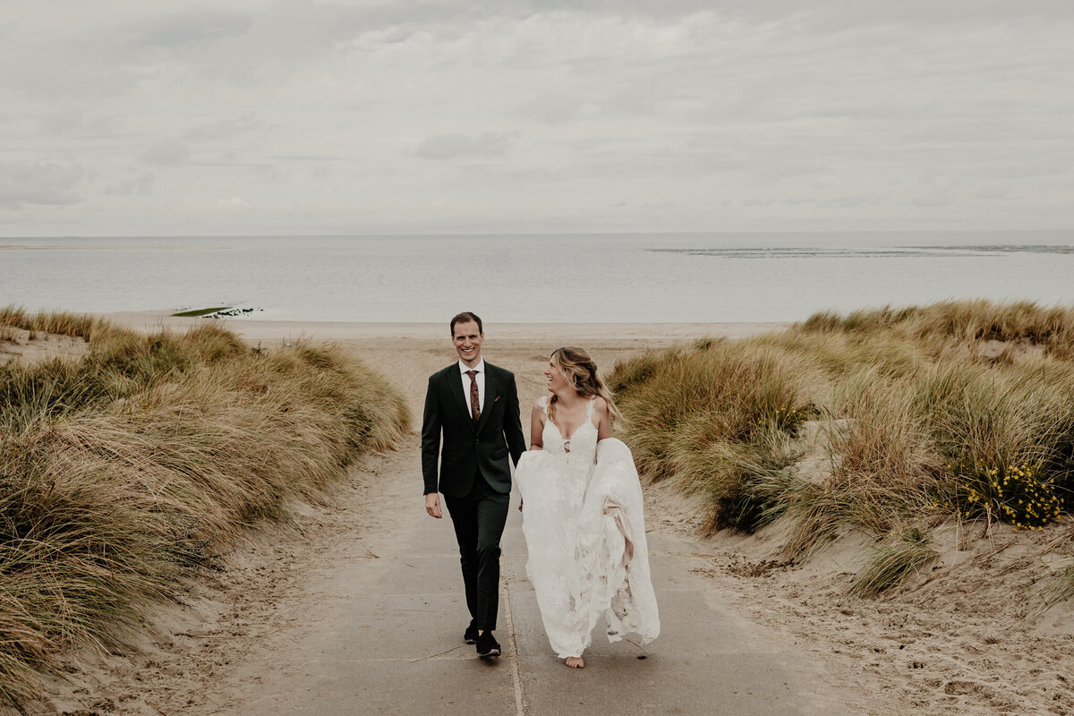 15_BuiltbyBritt-LensBfotografie-Showit-Template_wildberry_wedding.jpg