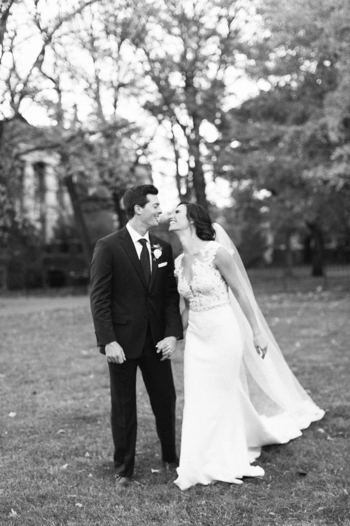 black-and-white-blurry-bride-and-groom-walking