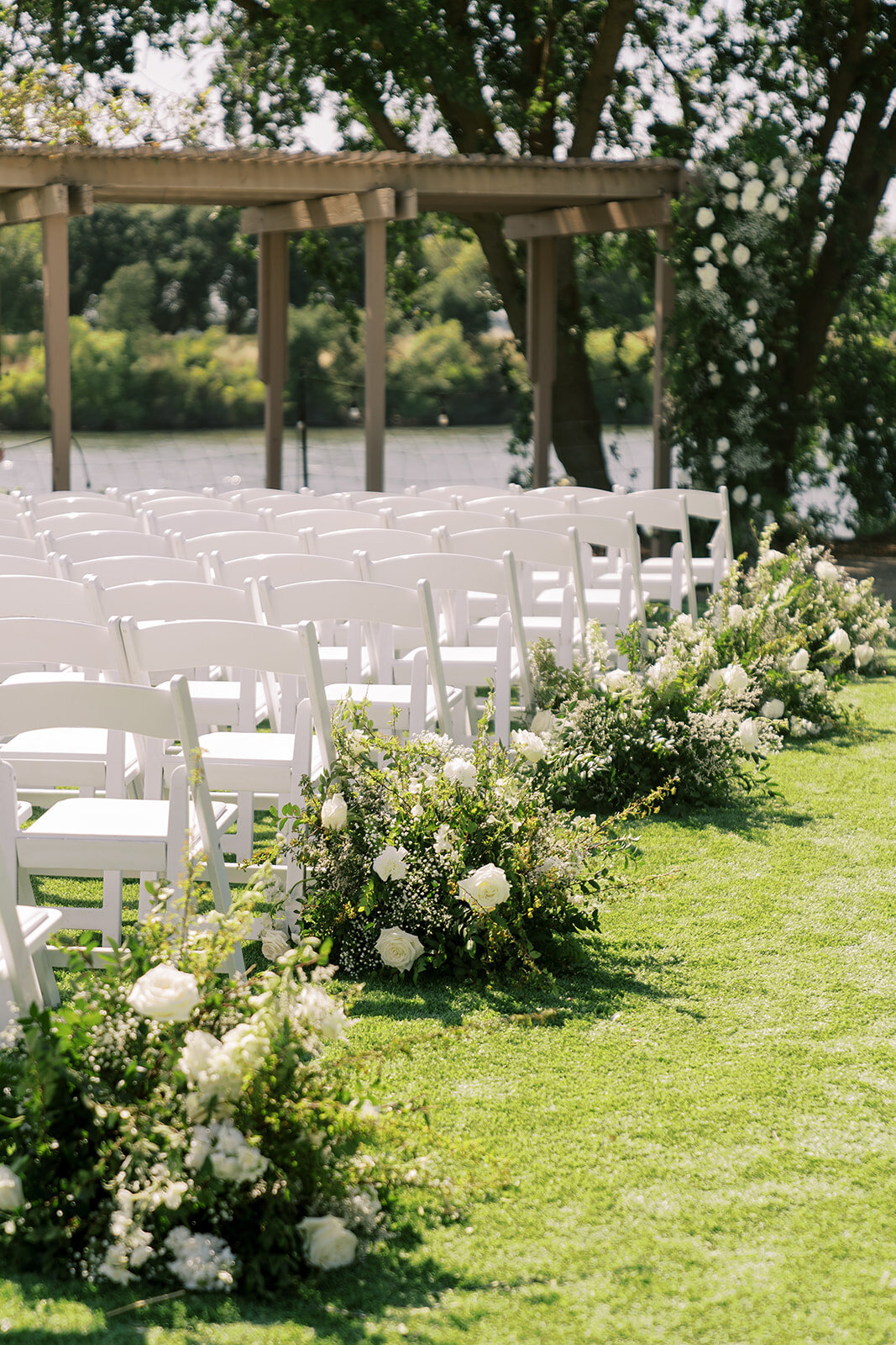 ceremony aisle meadows at willow ballroom in the delta