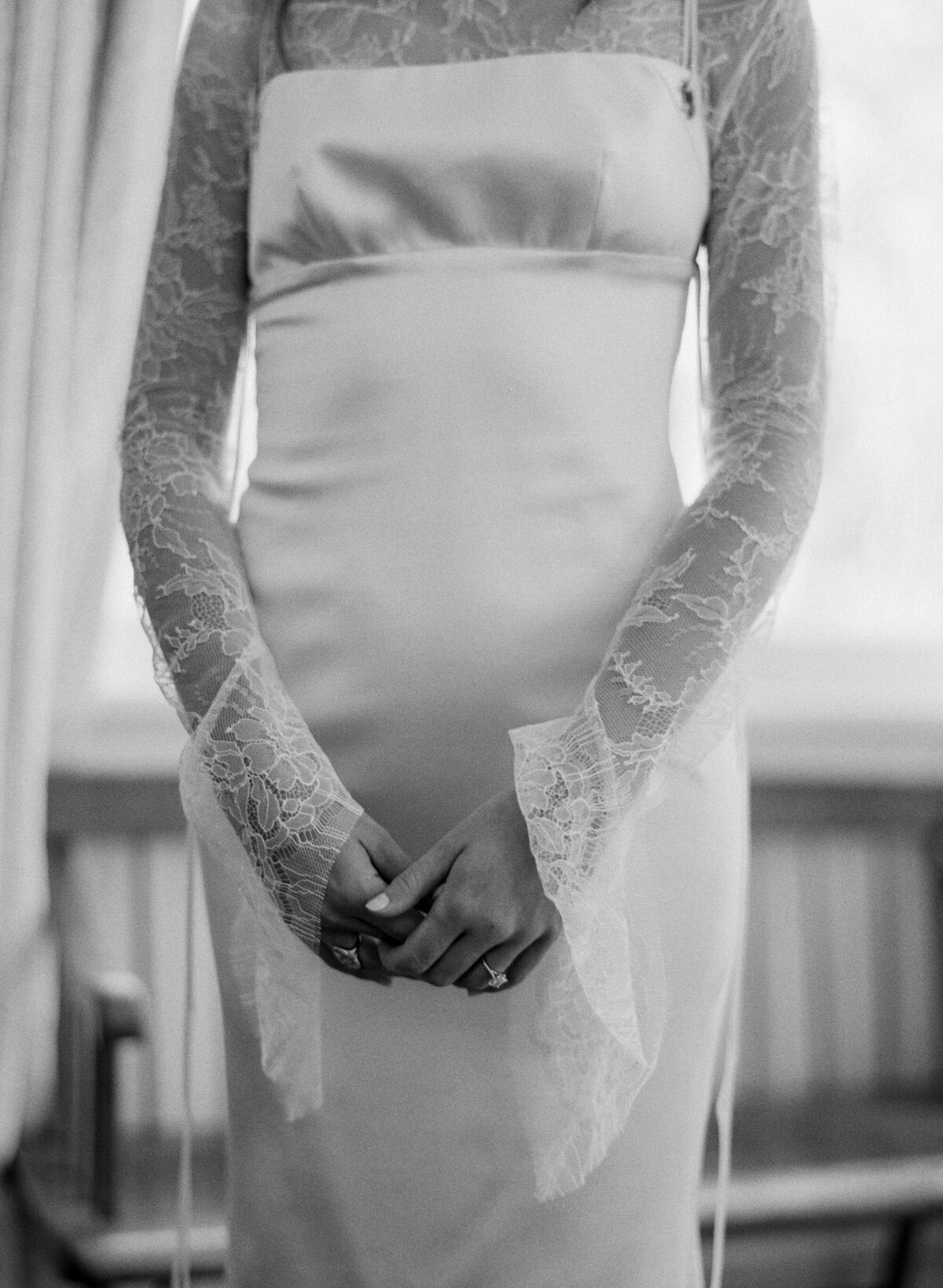 Real-Genuine-Wedding-Moments-Lance-Nicoll-39