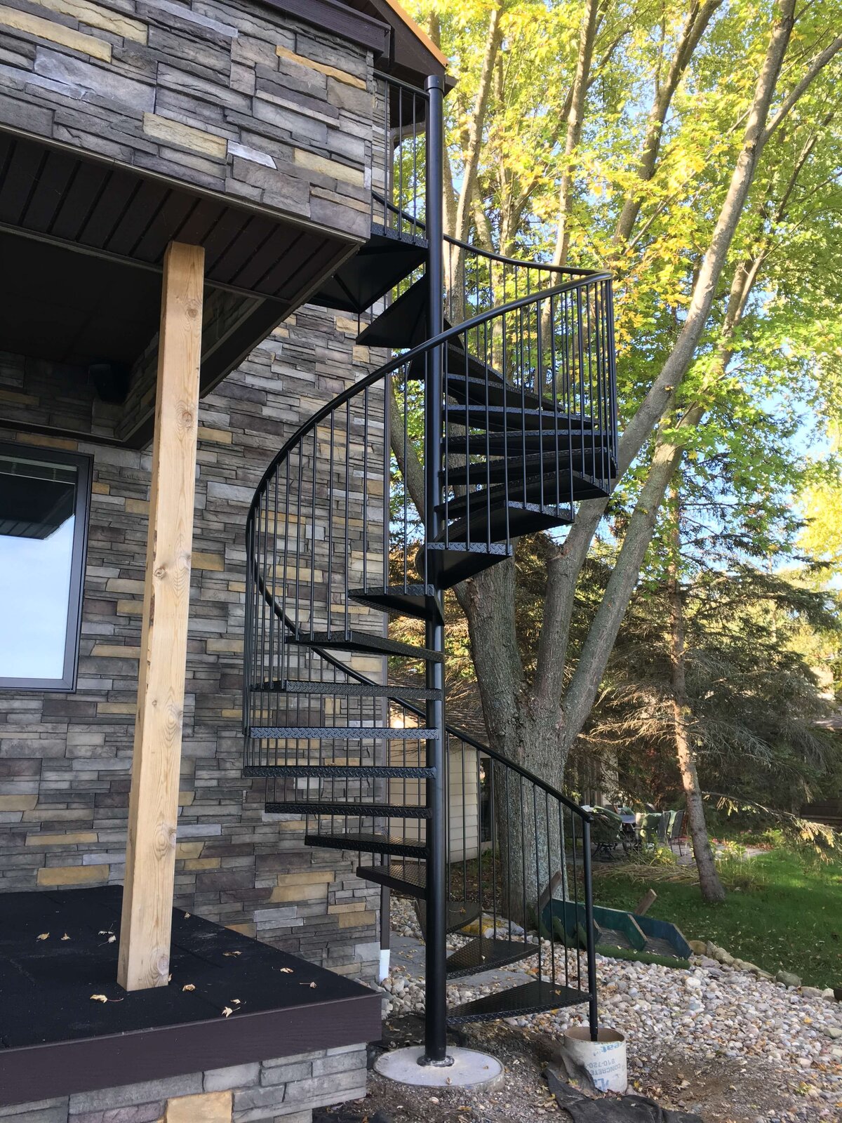 Outdoor Spiral(1)