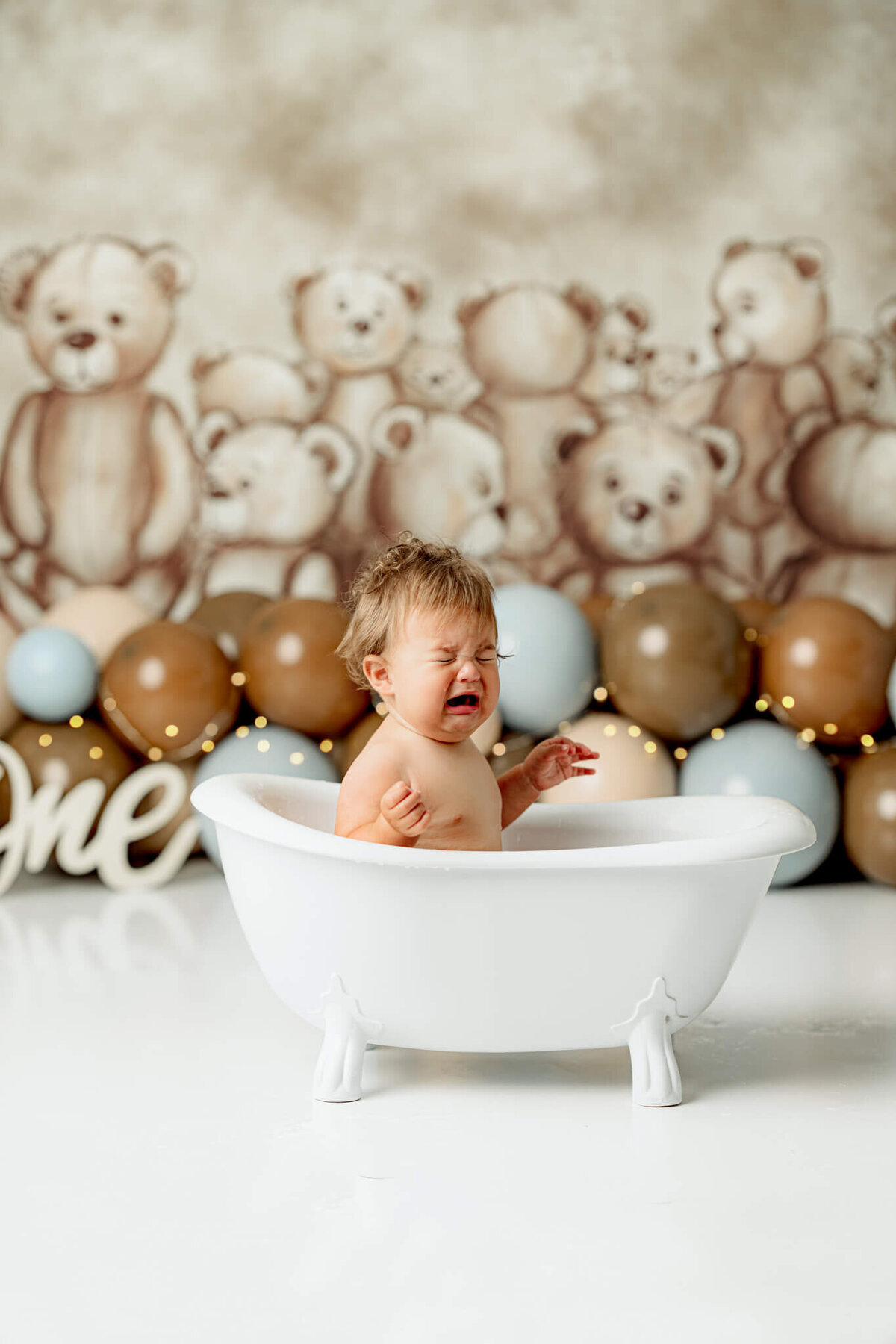 Toddler crying in tub prop