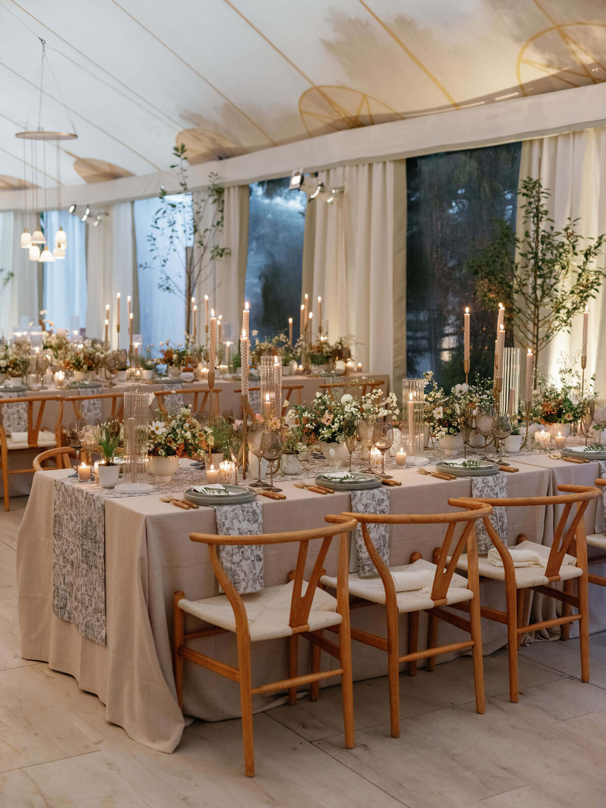 lavish wedding reception tale decor setup