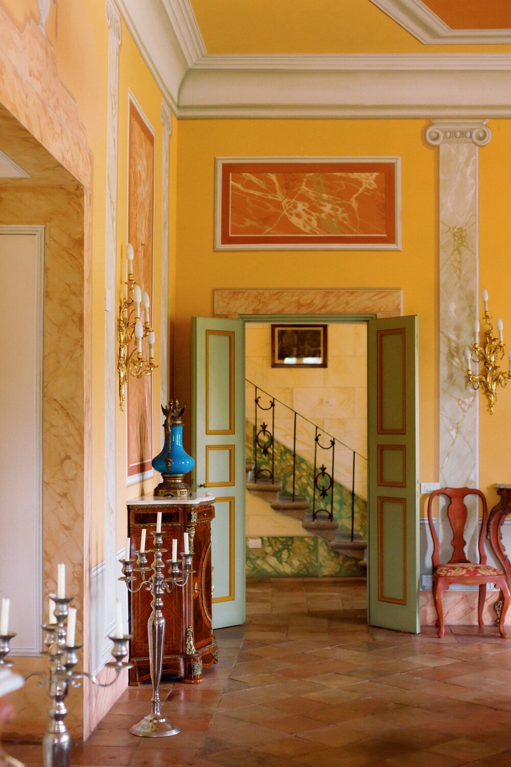 villa-controni-lucca-tuscany-luxury-destination-wedding-film-analog-stefano-degirmenci_0021