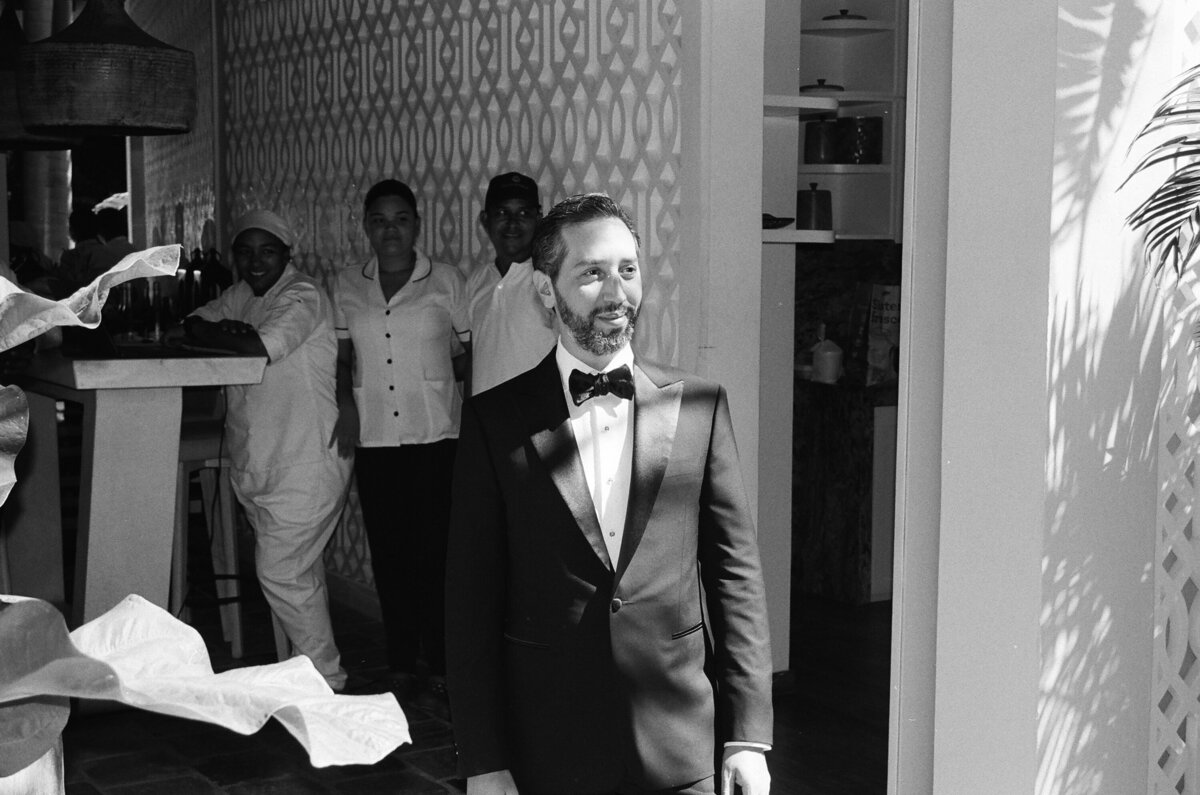 groom in Colombia with tuxedo by best Colombian wedding photographer Mo Davis