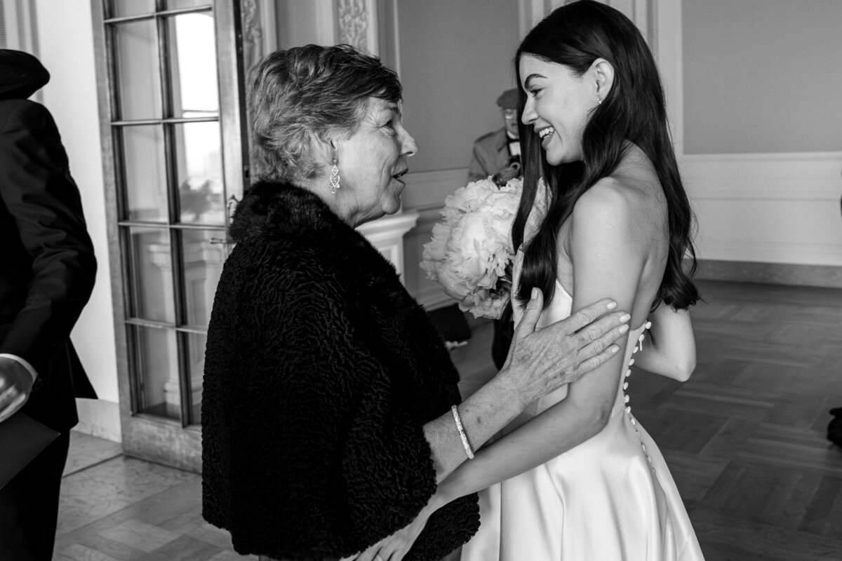 san francisco-flood-mansion-wedding-photography-catholic-wedding-classic-blackandwhite-churchwedding-wedding-thedejaureguis-020