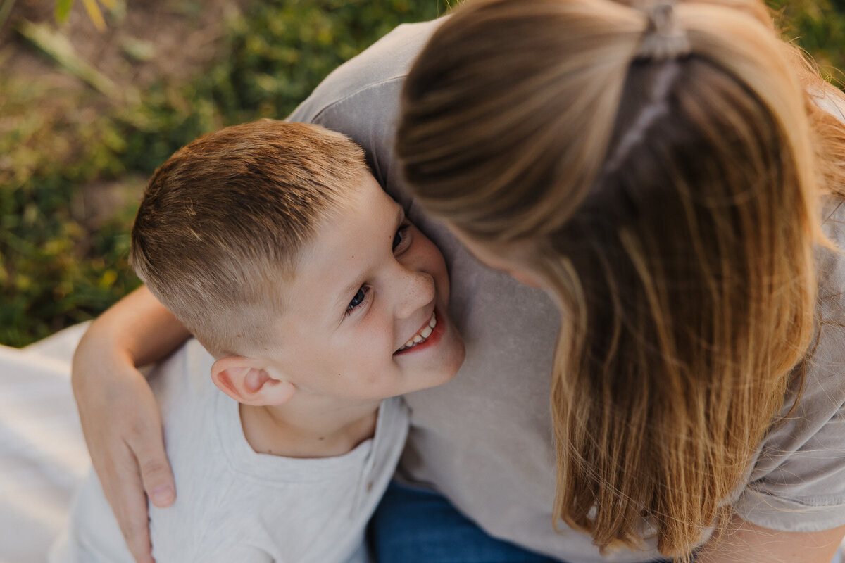 Kansas-City-Motherhood-&-Family-Photographer2024_18