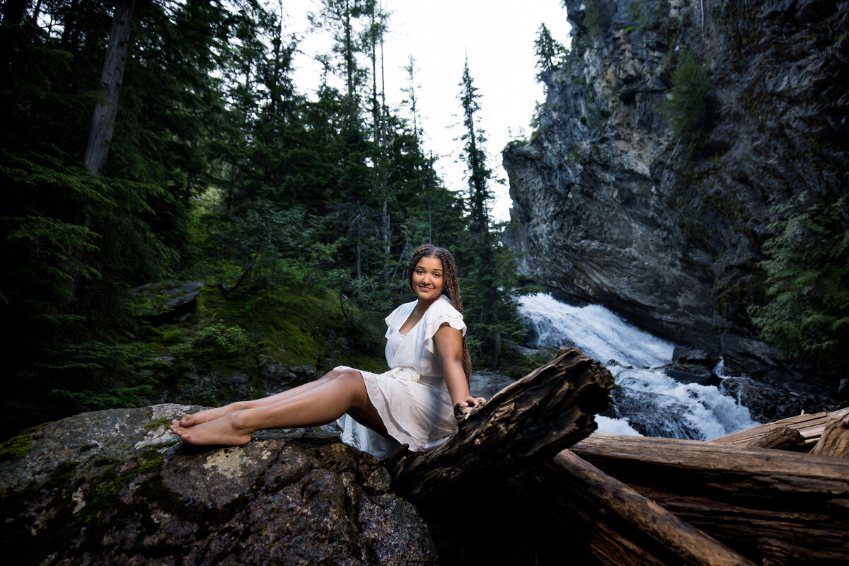 portrait-senior-highschool-waterfall-nature-priestlake
