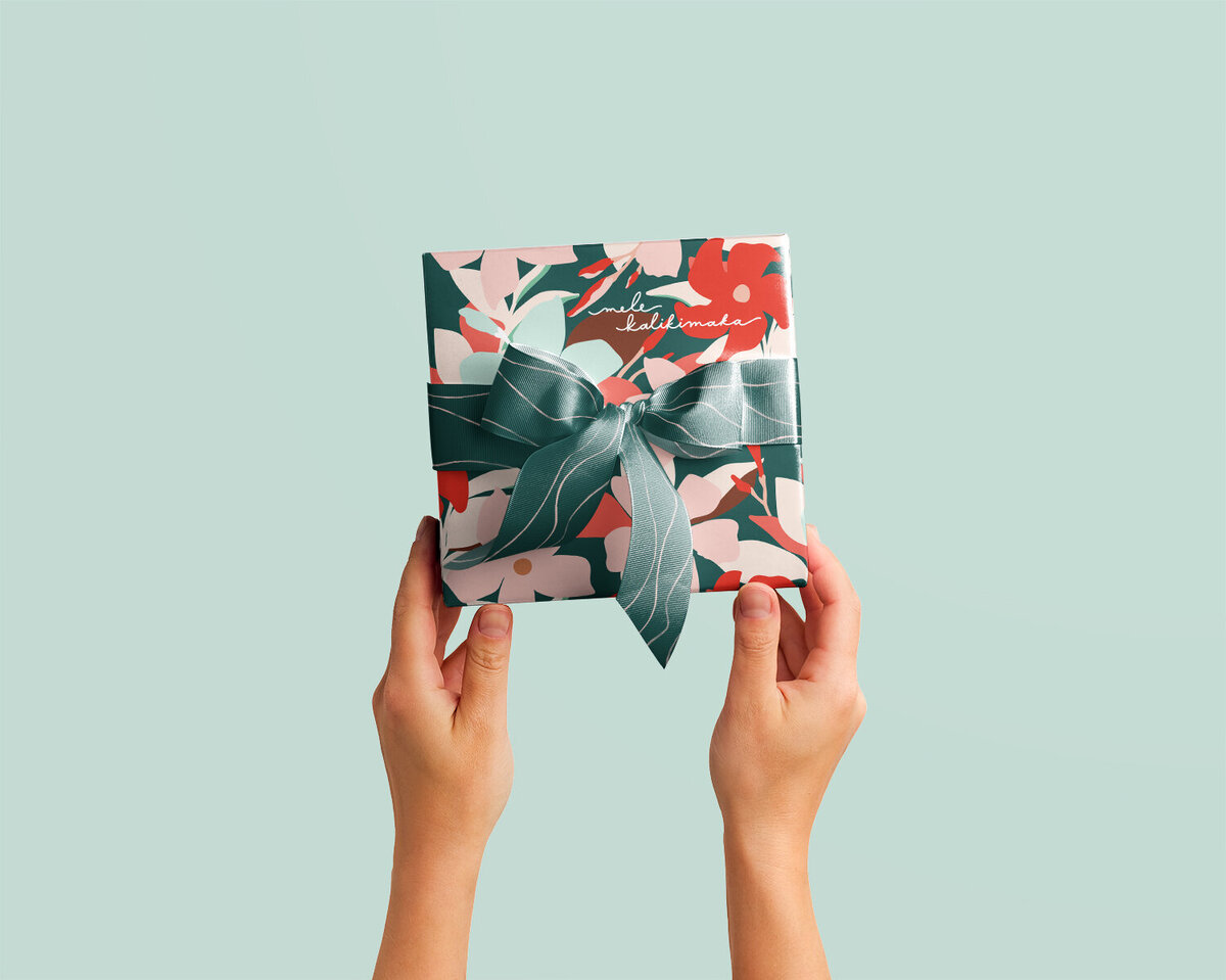 Warm-Gift-Box-Mockup