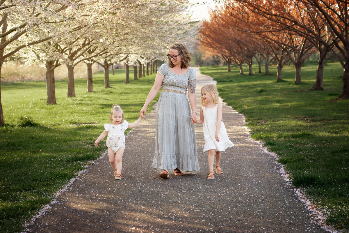 family-photo-central-park-morristown-nj-family-photographer