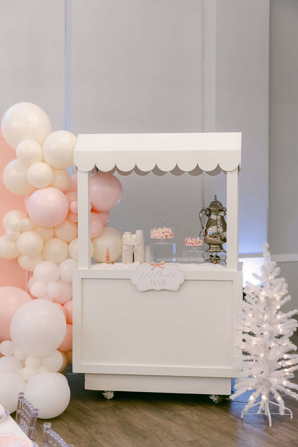 ModernLittleEvents__ChloesFirstBirthday_CourtneyBreedenPhotography-12