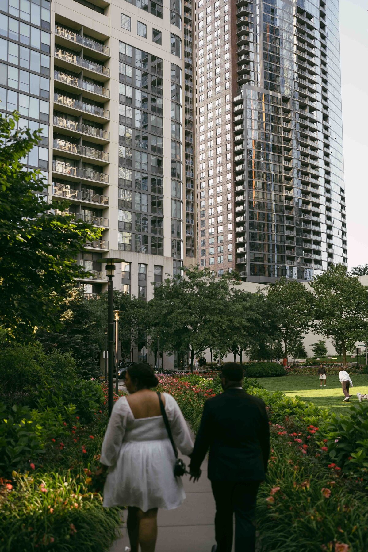 Romantic Chicago Summer Elopement-10