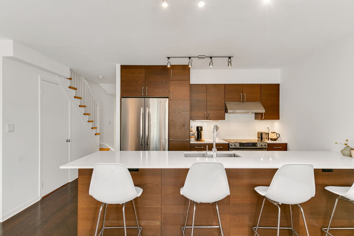 22-web-or-mls-15_006_Kitchen