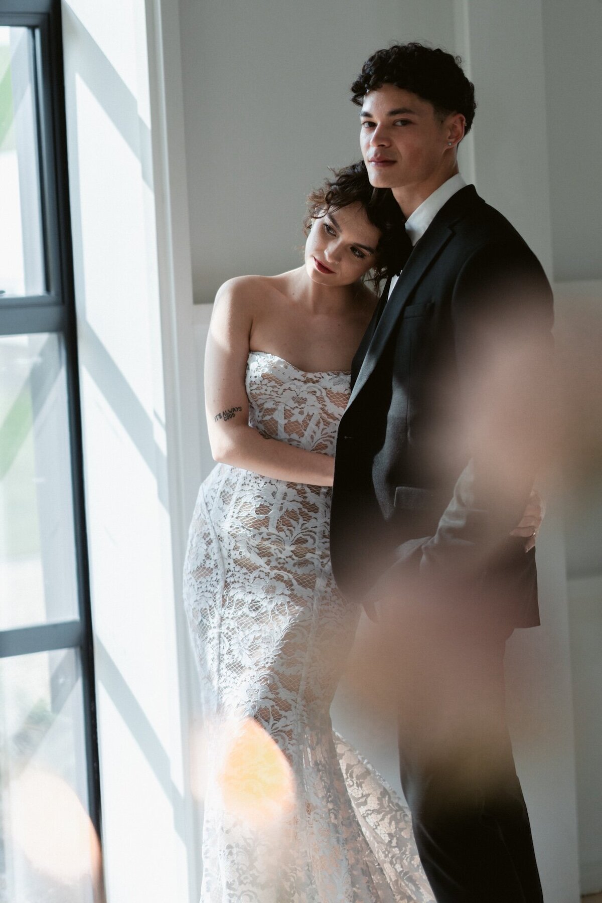 timeless-romantic-luxury-wedding-bridegandgroom-details-weddingshoot-galialahav-london-photography