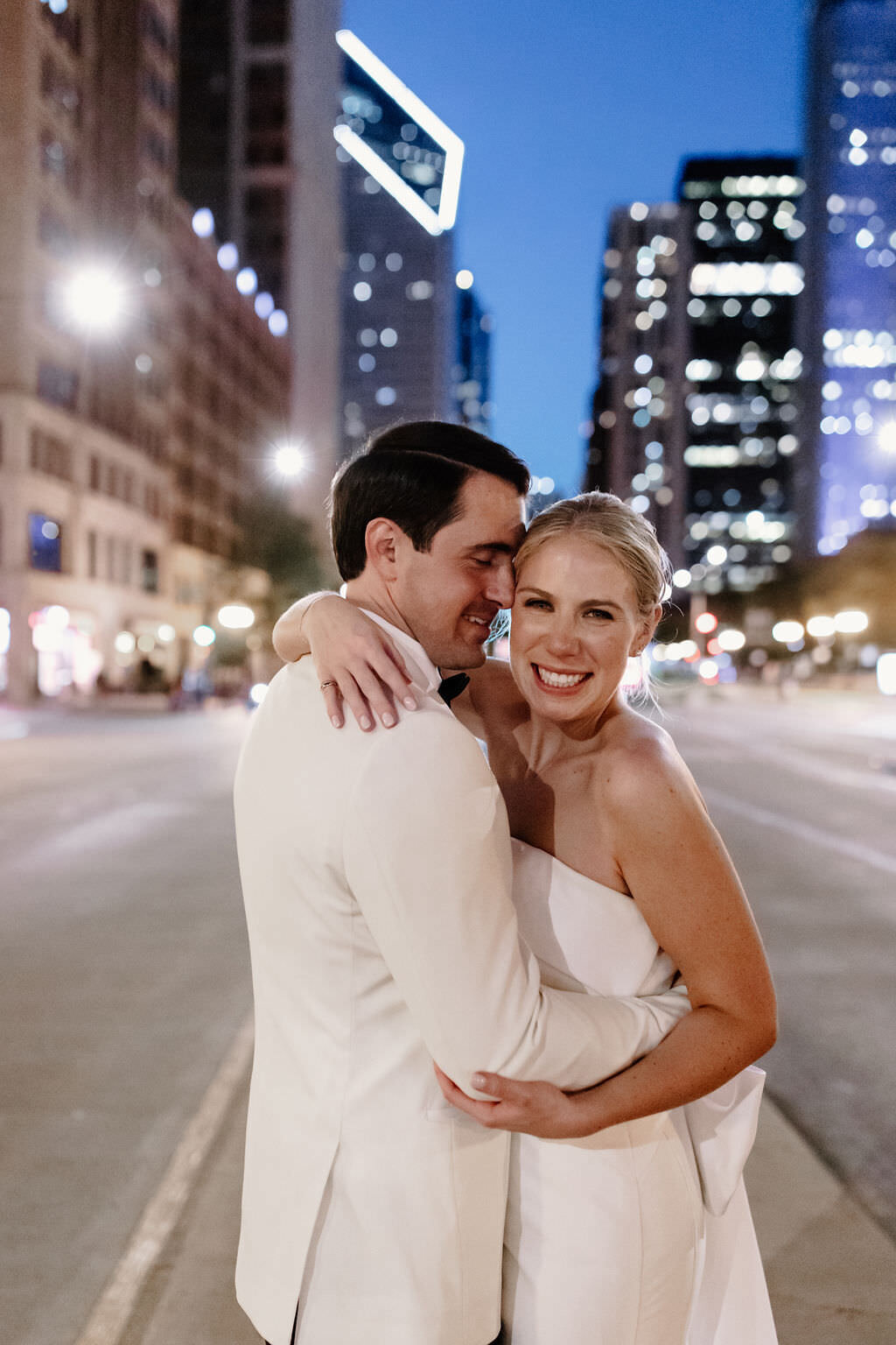 A wedding at Old St. Patrick's Catholic Church and The University Club of Chicago in Chicago, Illinois - 132