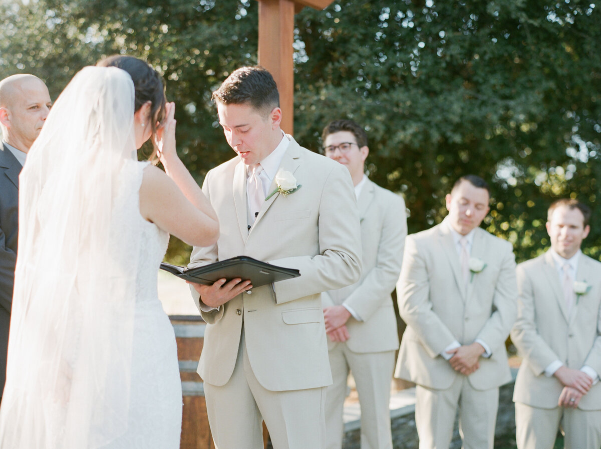 Dana + Nick Sneaks-1016